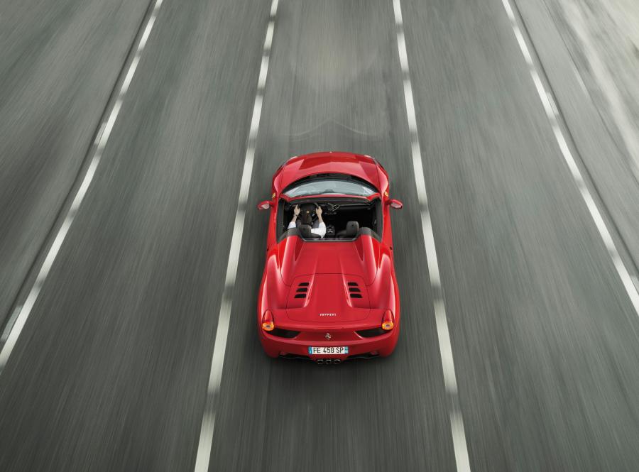  Ferrari 458 Spider 2012 года  (фото 39 из 136)